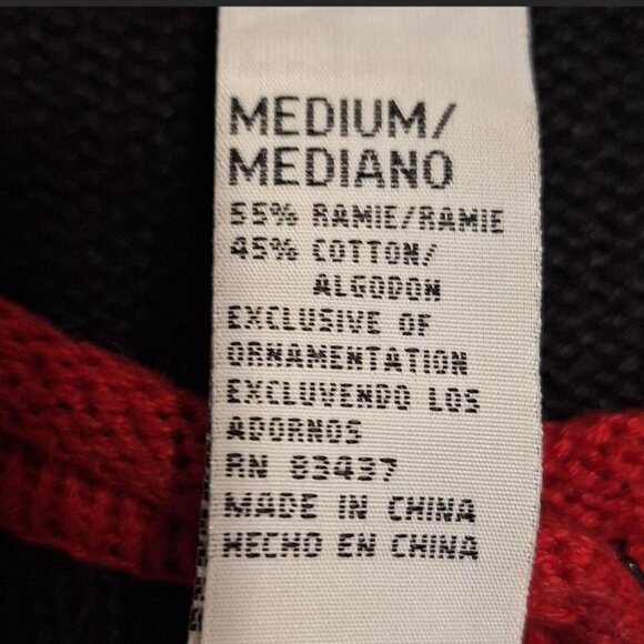 Women's Christmas sweater by Tiara international Y2K red and black with Santa's. - Picture 8 of 8